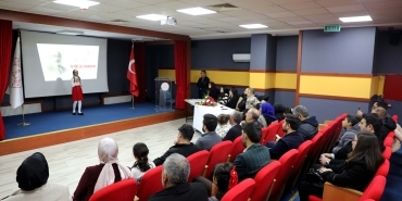 Ağrıda İstiklal Marşını Güzel Okuma Yarışması Final Heyecanı