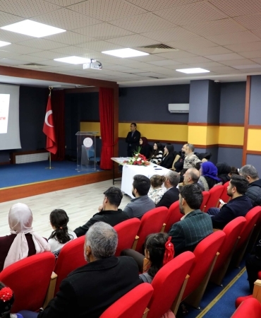 Ağrıda İstiklal Marşını Güzel Okuma Yarışması Final Heyecanı