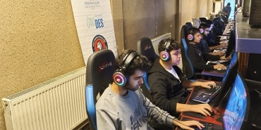 AİÇÜ 6 Öğrenci Projesi ÜNİDES Kapsamında Desteklenmeye Hak Kazandı