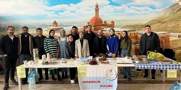 AİCÜ Hemşirelik Kulübünden Yeni Yılın İlk Anlamlı Kermesi