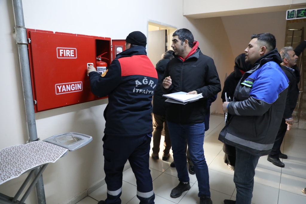 Ağrı GSB Tesislerinde Yangın Tedbirleri Denetimi Yapılıyor