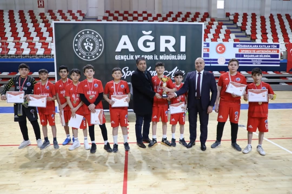 Okul Sporları Yıldızlar Futsal İl Birinciliği Sona Erdi