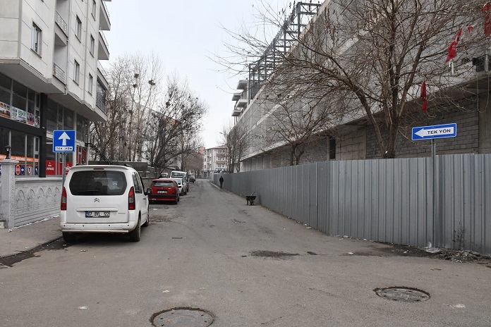 Patnos 5 Caddesinde Tek Yön Uygulaması Başladı