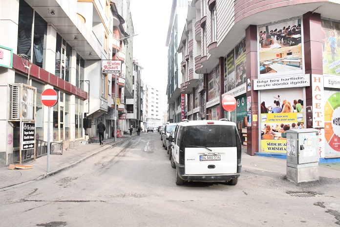Patnos 5 Caddesinde Tek Yön Uygulaması Başladı