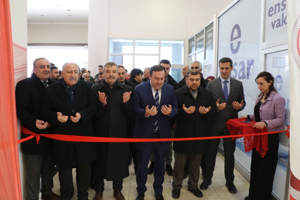 Ağrıda 14. Ulusal Fotoğraf Yarışması Sergisi Açıldı