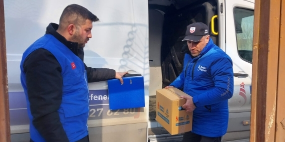 Ağrı Deniz Feneri Derneği 500 Aileye Temizlik Malzemesi Dağıttı