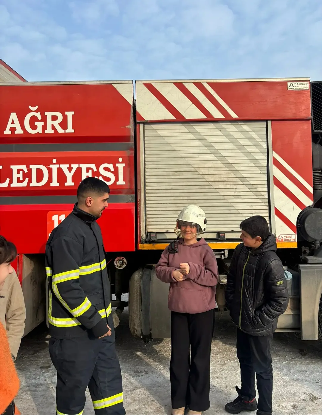 Ağrı İtfaiyesi Öğrencilere Yangın Eğitim Verdi