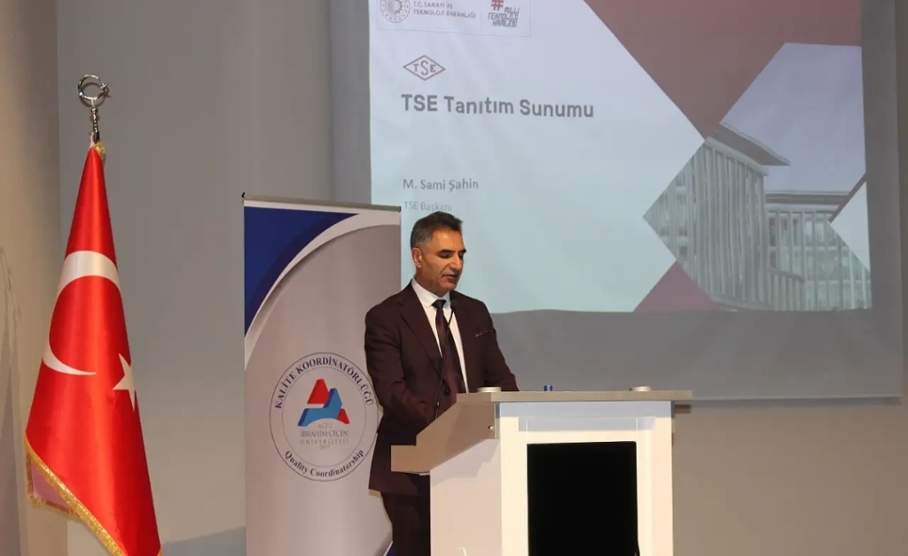 AİÇÜ TSE ve ISO Kalite Belgesini Almaya Hak Kazandı