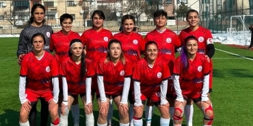 Kızlardan Gol Yağmuru