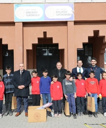 Müdür Çelebi Atletizmde Başarılı Olan Balıksu Köyü Ortaokulu Sporcularını Tebrik Etti