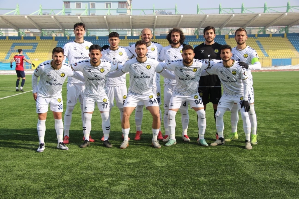 Zonguldakspor Ağrı'da Dondu