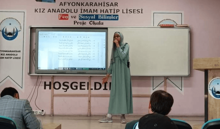 Arapça Şiir Yarışması Doğubayazıtlı Öğrenci Şampiyon