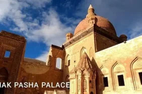 İshak Paşa Sarayı Yürüyüş Tarih ve Doğa Buluşması