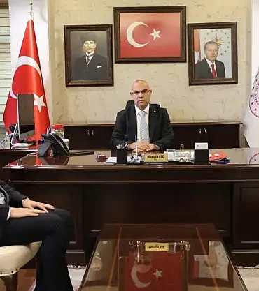 Diyadin Kaymakamı Furkan Korkusuzdan Vali Koça Ziyaret