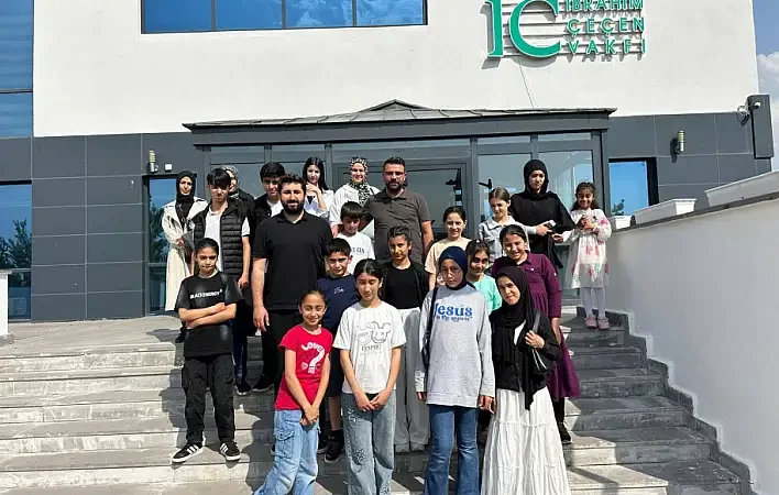 Doğubayazıt Sosyal Hizmet Merkezi'nden Üniversite Gezisi