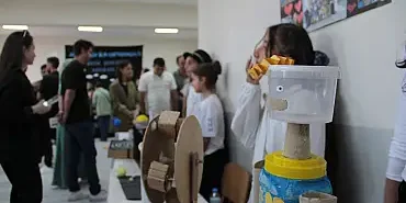 Doğubayazıt Bilim Şenliği ile Öğrenciler Bilimde Parladı