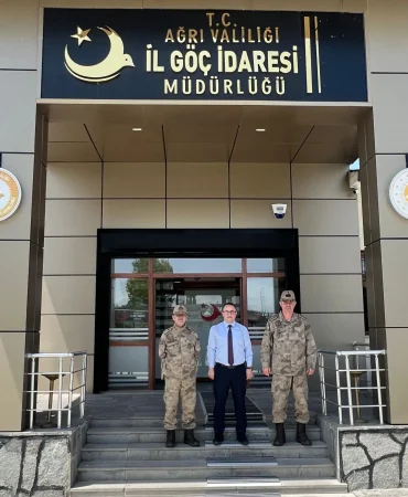 Ağrı İl Jandarma Komutanlığı ziyaretleri bayramda önemli Patnos Haberleri Ağrı Patnos Son Dakika Haberleri Ağrı İl Jandarma Komutanlığı ziyaretleri bayramda önemli