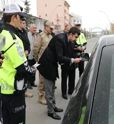 Ağrı Trafik Denetimleri Bayram Öncesi Ceza Uygulamaları Patnos Haberleri Ağrı Patnos Son Dakika Haberleri Ağrı Trafik Denetimleri Bayram Öncesi Ceza Uygulamaları