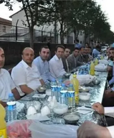 Patnos Veda Yemeği Kaymakam Hasan Taşa Anlamlı Veda