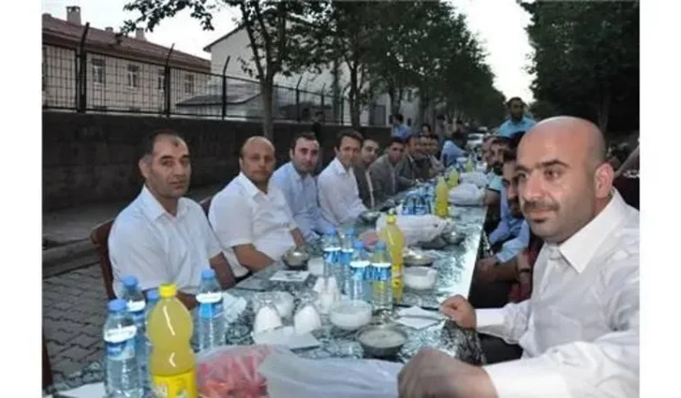 Patnos Veda Yemeği: Kaymakam Hasan Taş'a Anlamlı Veda