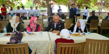 Kurban Bayramı Ziyaretleri Doğubayazıtta Yoğunluk