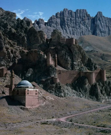 Doğubayazıt Parkeleri Bulakbaşı Köyünde İlerleme