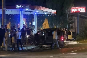 Ağrı Baraj Yolu Kaza İki Araç Çarpıştı Yaralılar Var