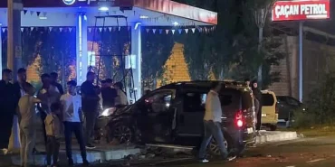 Ağrı Baraj Yolu Kaza İki Araç Çarpıştı Yaralılar Var