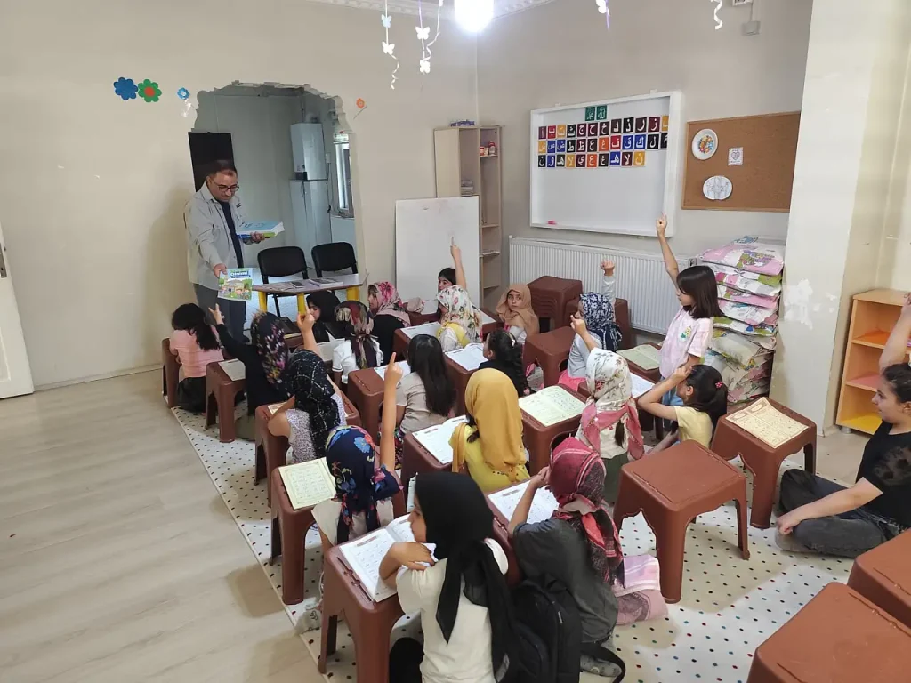 Doğubayazıt Yaz Kuran Kursuna Müftülük Ziyareti