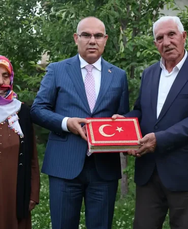 Şehit Aile Ziyareti Vali Koç ve Kaymakam Kılıç Patnos Haberleri Ağrı Patnos Son Dakika Haberleri Şehit Aile Ziyareti Vali Koç ve Kaymakam Kılıç