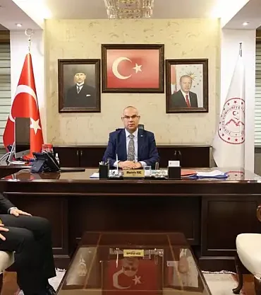 Tutak Kaymakamı Ahmet Coşkun Vali Koçu Ziyaret Etti