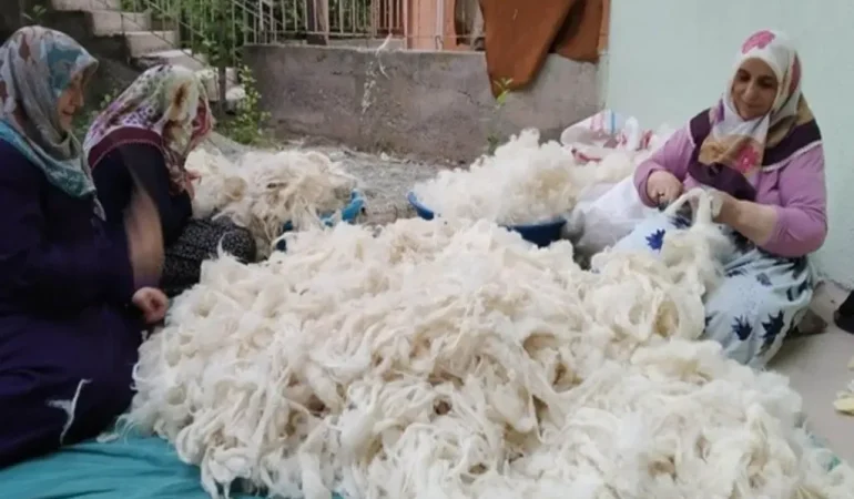 Çeyizlik Yün Yıkama Patnosun Yüz Yıllık Geleneği Patnos Haberleri Ağrı Patnos Son Dakika Haberleri Çeyizlik Yün Yıkama Patnosun Yüz Yıllık Geleneği