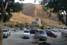 Ahmed-i Hani Türbesi Hafta Sonu Ziyaretçi Yoğunluğu