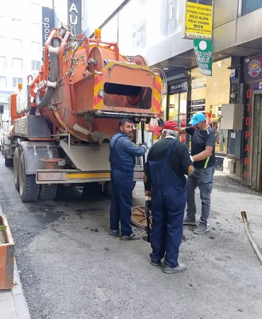 Kanal Temizliği Ağrı Belediyesinden Hızlı Çalışmalar