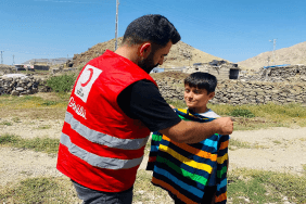 Kızılay Kazan Köyü Çocuklara Giyim Desteği