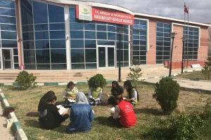 Doğubayazıt Gençlik Merkezi Yaz Tatiline Renk Katıyor