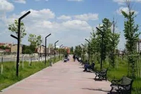 Ağrı Millet Bahçesi'nde Yağmur Sonrası Huzur