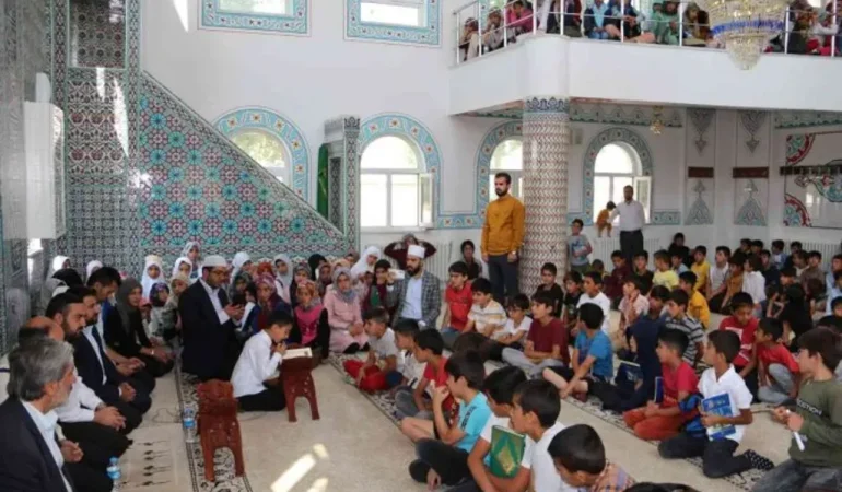 Diyadin Yaz Kuran Kursu Dönem Sonu Kapanış Programı Patnos Haberleri Ağrı Patnos Son Dakika Haberleri Diyadin Yaz Kuran Kursu Dönem Sonu Kapanış Programı