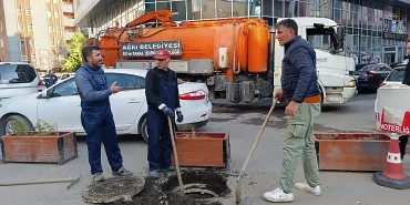 Ağrı Rögar Temizliği İle Altyapının Sorunsuz Çalışması