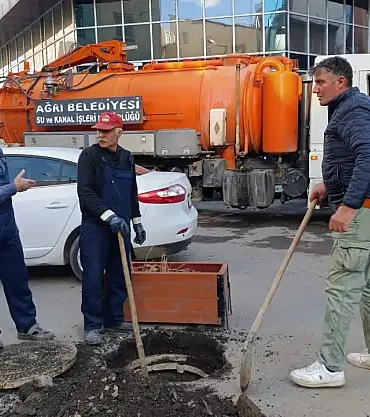 Ağrı Rögar Temizliği İle Altyapının Sorunsuz Çalışması