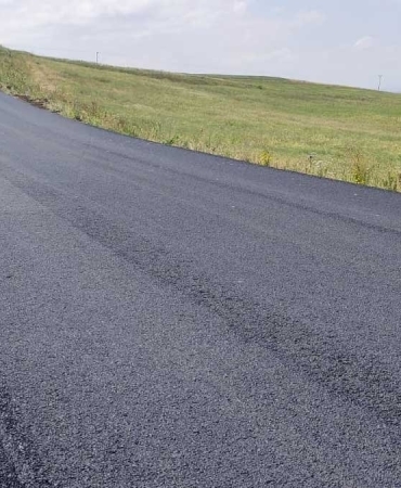 Diyadin Köy Yolu Asfaltlama Çalışmaları Tamamlandı