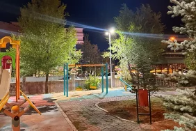 Ağrı Çocuk Parkları Ani Hava Değişikliği Nedeniyle Boşaldı