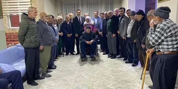 Ağrı Dünya Yaşlılar Günü Protokol ve Yaşlılar Buluşması Ağrı Haber Patnos Son Dakika Ağrı Dünya Yaşlılar Günü Protokol ve Yaşlılar Buluşması