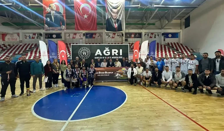 Ağrı Kamu Spor Oyunları Büyük Coşkuyla Tamamlandı