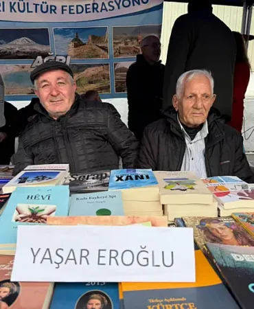 Ağrı Kültür Federasyonu İzmir İZKİTAP Fuarı'nda