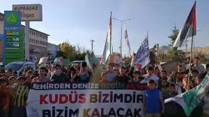 Gazze'ye Destek Yürüyüşü Patnos'ta Yoğun Katılımla Gerçekleşti