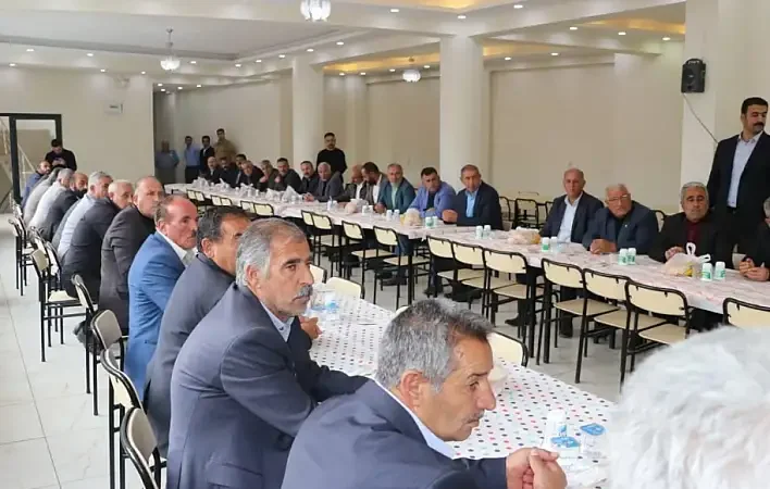 Muhtarlar Günü Tutakta Samimi Bir Ortamda Kutlandı