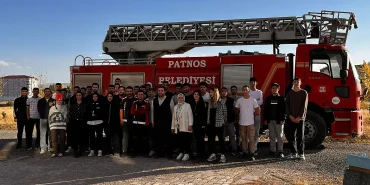 Yangın Eğitimi Patnos İtfaiyesi Öğrencilere Uygulama Yaptı